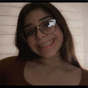 Meet your Posher, Sheila